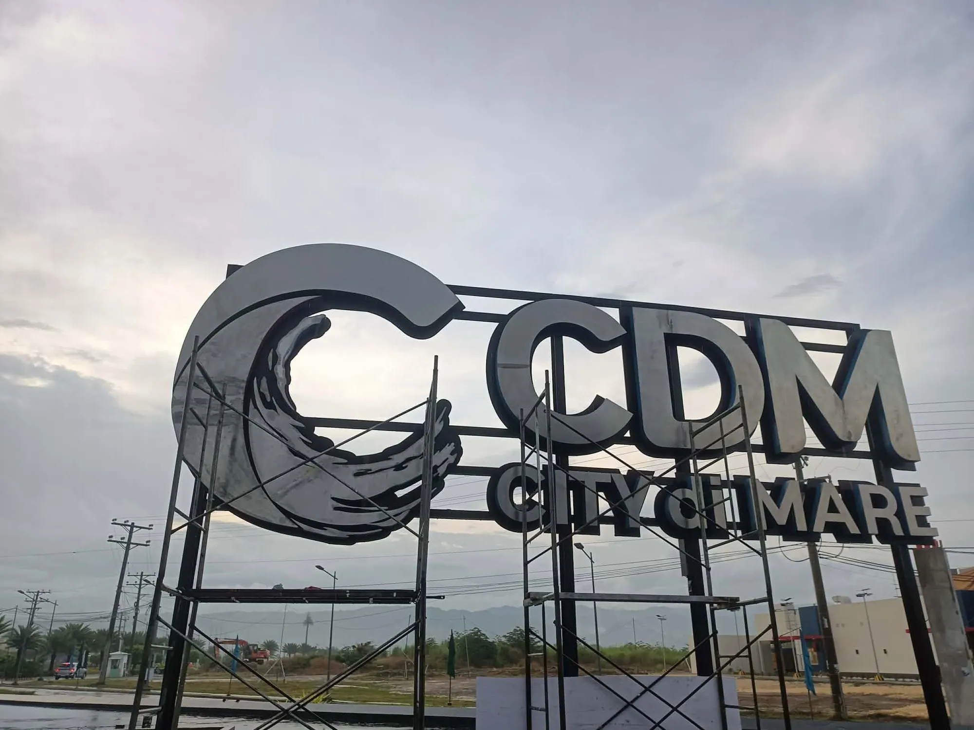 City di Mare sign at City di Mare, Cebu, printed and installed by MCAV