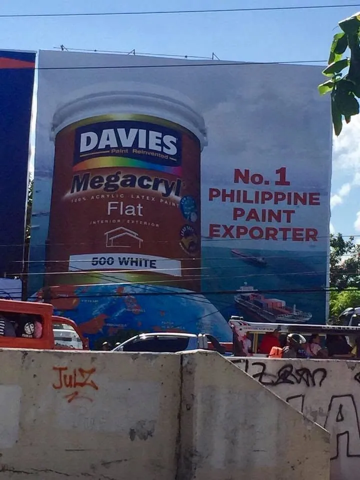 Davies Paints billboard, printed and installed by MCAV