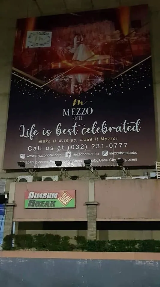 Mezzo Hotel billboard, printed and installed by MCAV