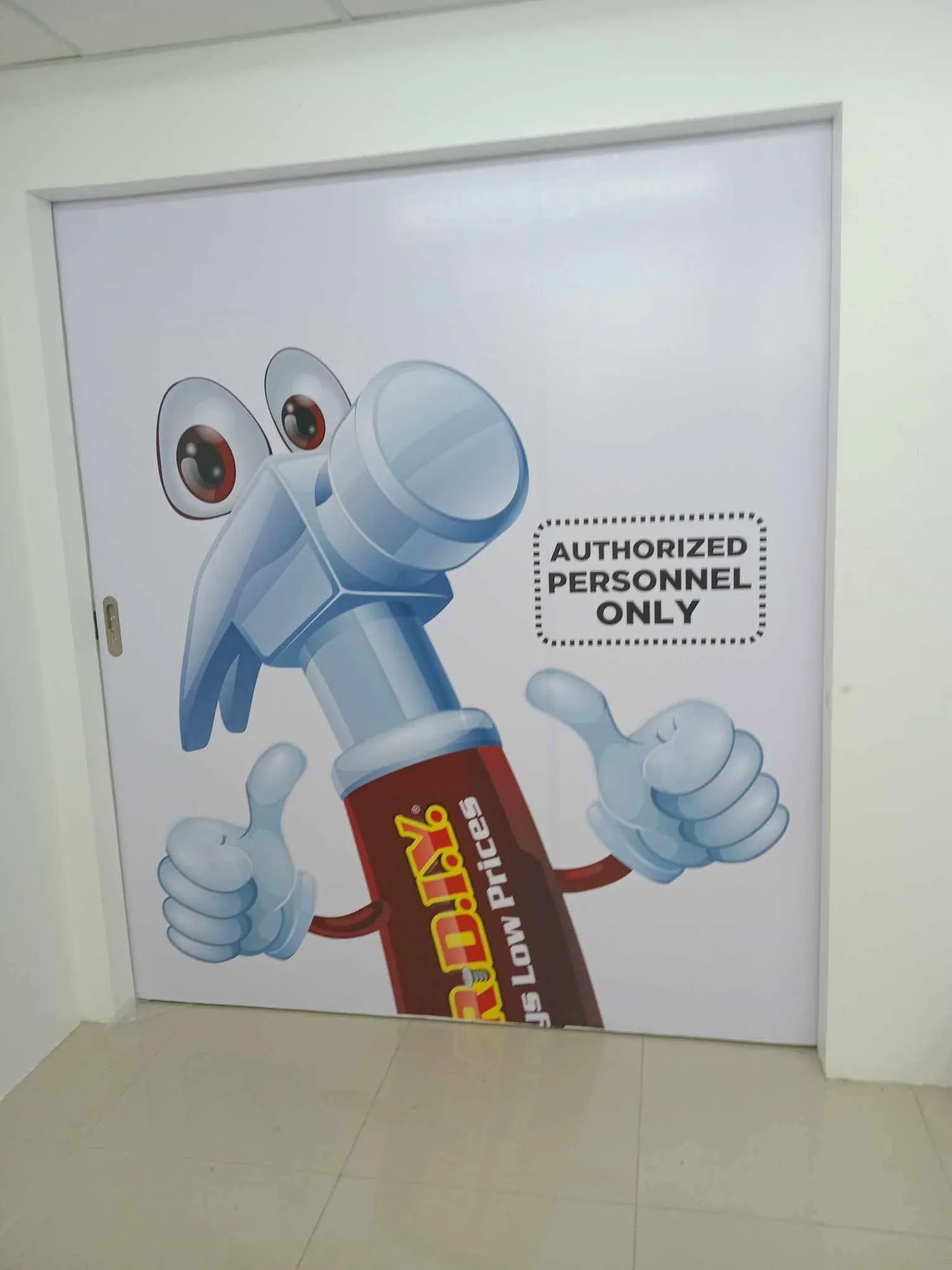 Mr. D.I.Y. vinyl graphics, printed and installed by MCAV