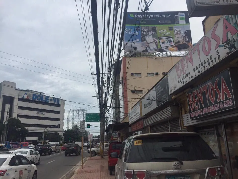 PayMaya billboard at near DOLE-VII building, Cebu, printed and installed by MCAV