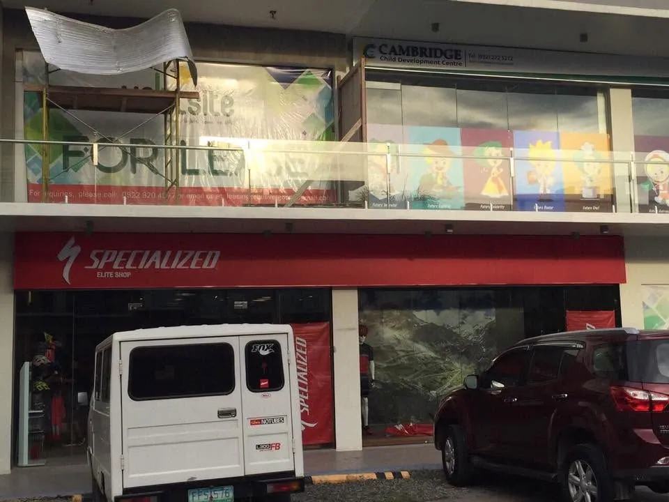 Specialized acrylic built-up letters, printed and installed by MCAV